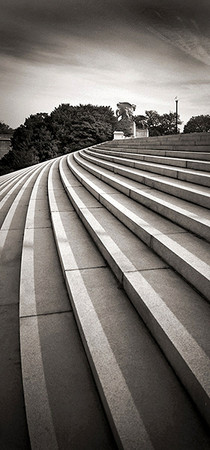 Independence Avenue, Steps Along the Potomac River